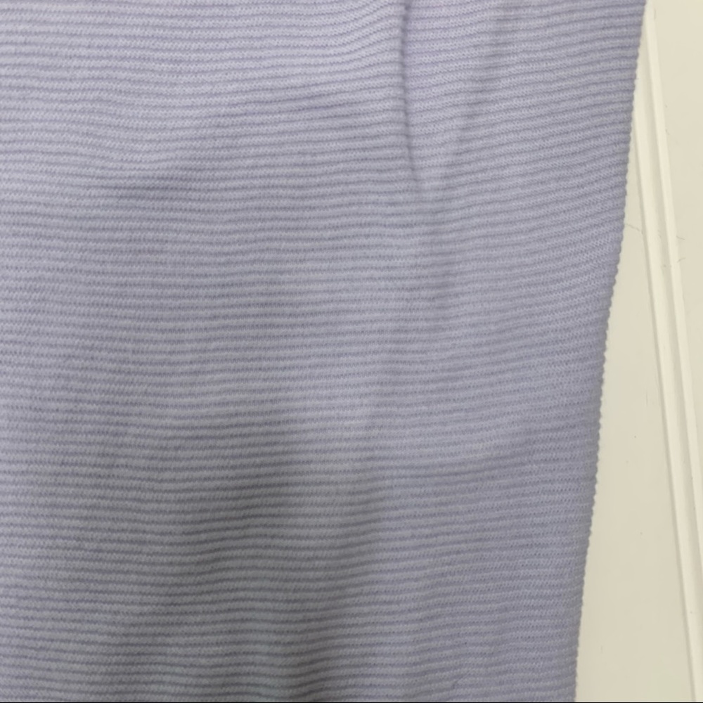 Victoria’s Secret Lilac Long Sleeve Oversized Top - Picture 13 of 16